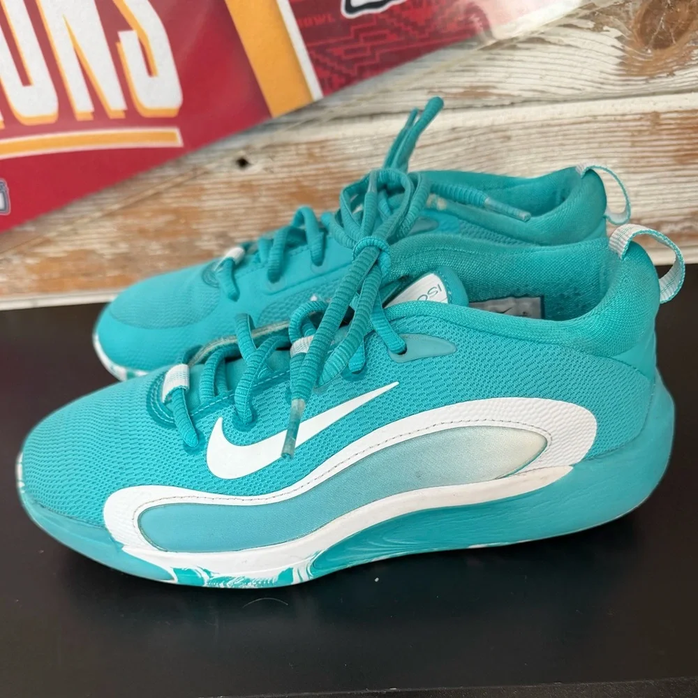 NIKE ISOFLY TEAL BLUE BASKETBALL SHOES- Youth 4